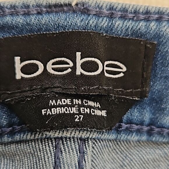 Bebe Women's Distressed Denim Jean 27 Light Blue Washed - Picture 5 of 16